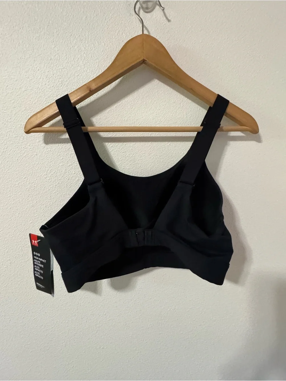 Under Armour Eclipse High Impact Bra Black Rear Hook Wireless NWT-36